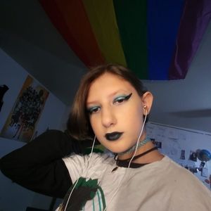 Meet your Posher, Lillie